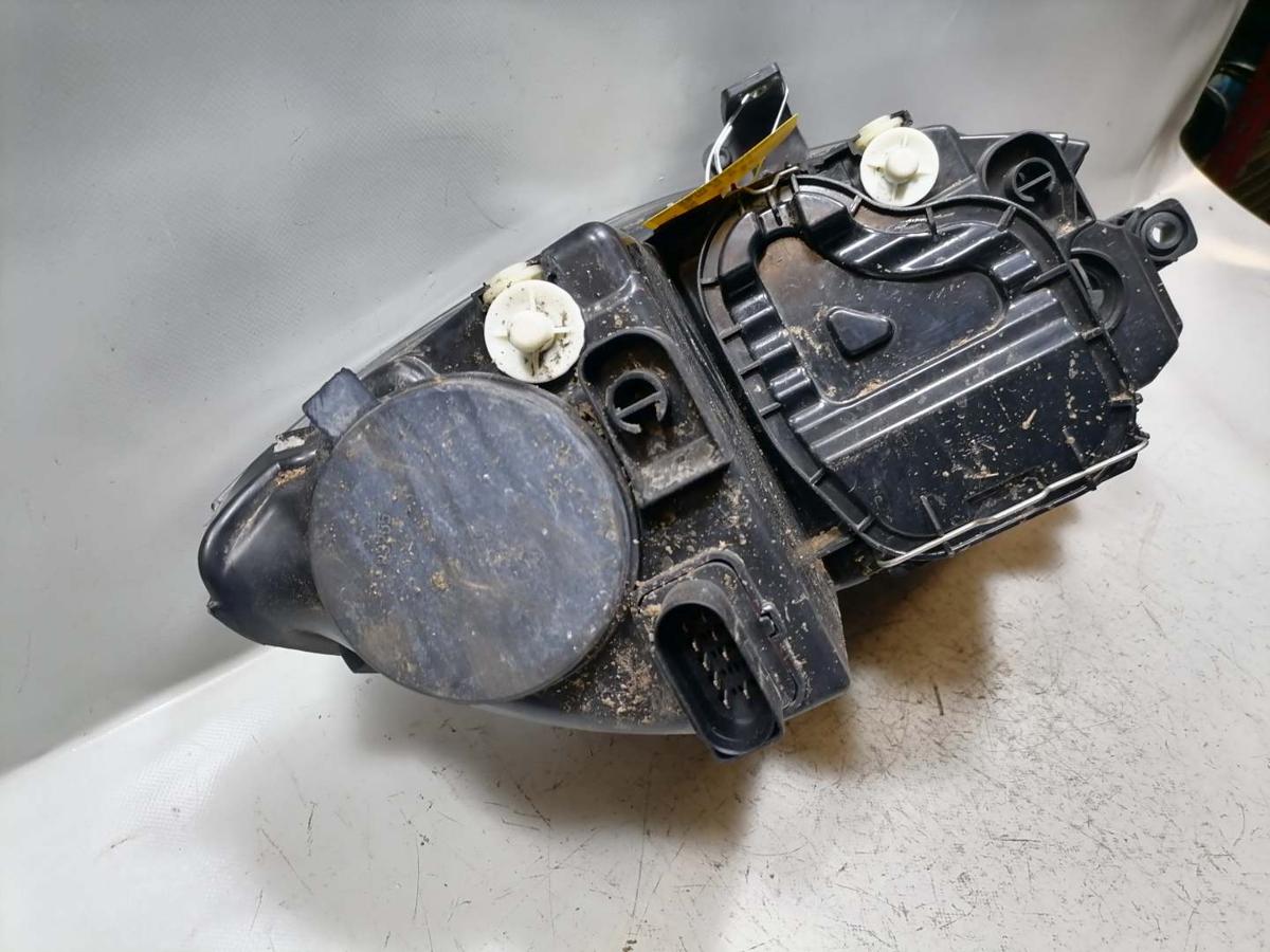Seat Leon 1P Scheinwerfer vorn links Halogen Zubeh&ouml;r Bj.2009